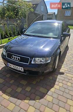 Седан Audi A4 2002 в Дубно