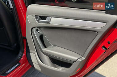 Седан Audi A4 2015 в 