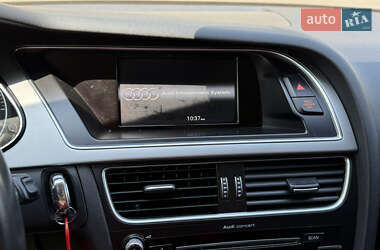 Седан Audi A4 2015 в 