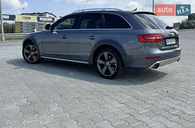 Універсал Audi A4 2013 в 