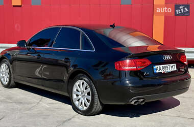 Седан Audi A4 2011 в 