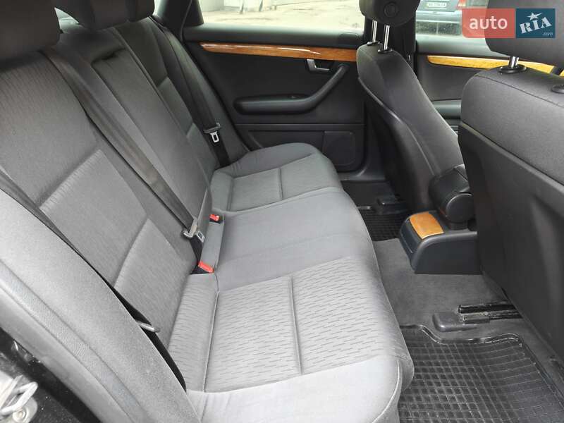 Седан Audi A4 2006 в Сумах
