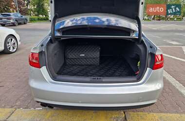 Седан Audi A4 2013 в 