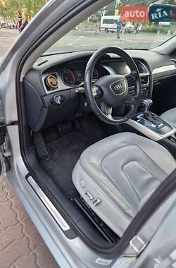 Седан Audi A4 2013 в 