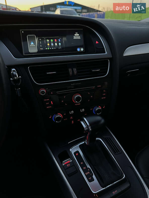 Седан Audi A4 2013 в Вінниці