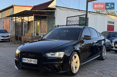 Седан Audi A4 2013 в Миколаєві