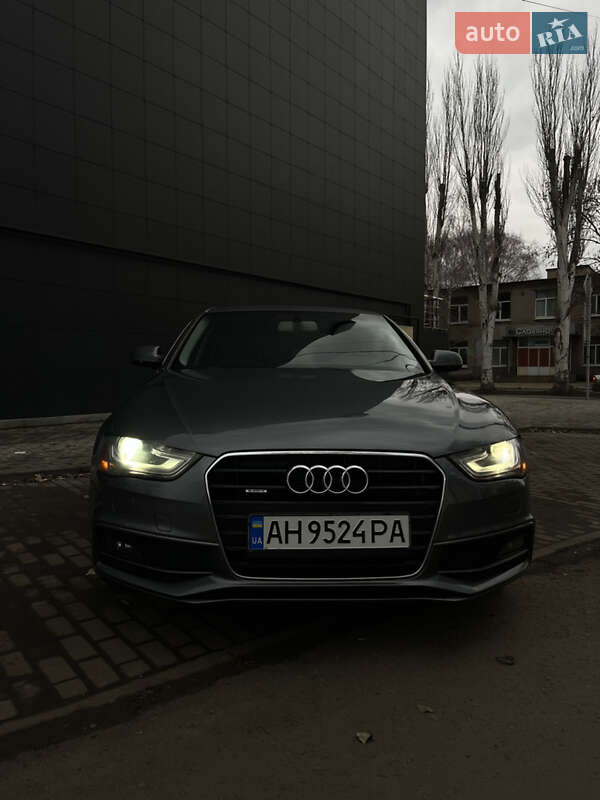 Седан Audi A4 2014 в 