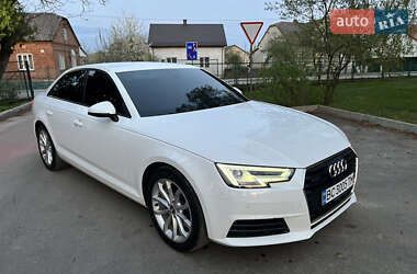 Седан Audi A4 2016 в 