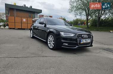 Седан Audi A4 2014 в 