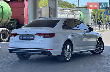 Седан Audi A4 2016 в 