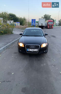 Седан Audi A4 2004 в Киеве
