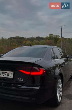 Седан Audi A4 2012 в 
