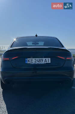 Седан Audi A4 2012 в 