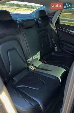 Седан Audi A4 2012 в 