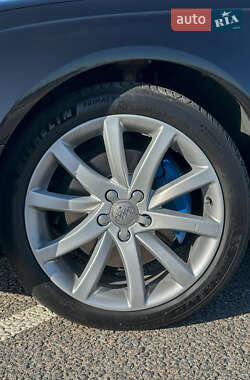 Седан Audi A4 2012 в 