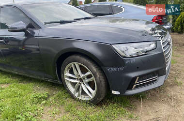 Седан Audi A4 2017 в Львові