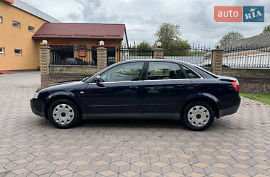 Седан Audi A4 2004 в 