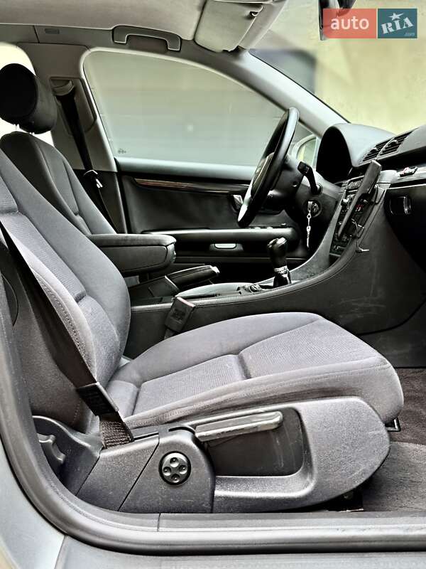 Седан Audi A4 2001 в Дрогобичі
