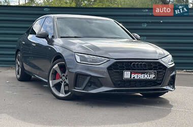 Седан Audi A4 2022 в Києві
