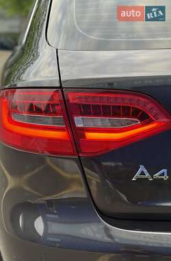 Універсал Audi A4 2012 в 