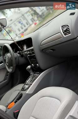 Універсал Audi A4 2012 в 