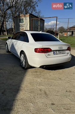 Седан Audi A4 2010 в 