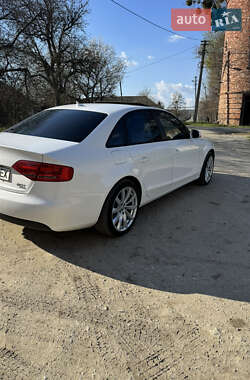 Седан Audi A4 2010 в 