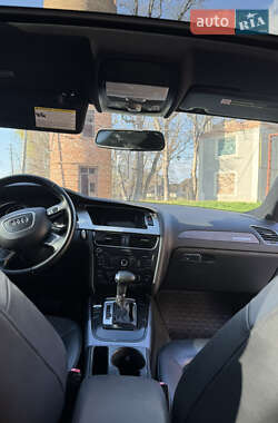 Седан Audi A4 2010 в 