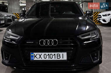 Седан Audi A4 2019 в Киеве