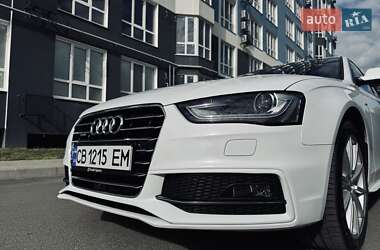 Седан Audi A4 2013 в 