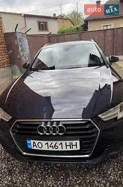 Универсал Audi A4 2018 в Мукачево
