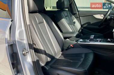 Седан Audi A4 2017 в 