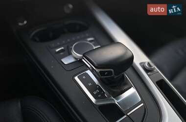 Седан Audi A4 2017 в 