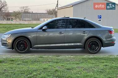 Седан Audi A4 2016 в 