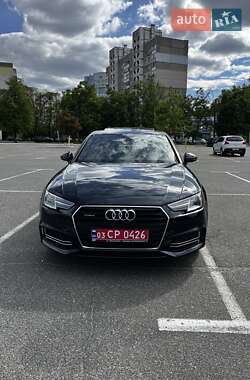 Седан Audi A4 2018 в 