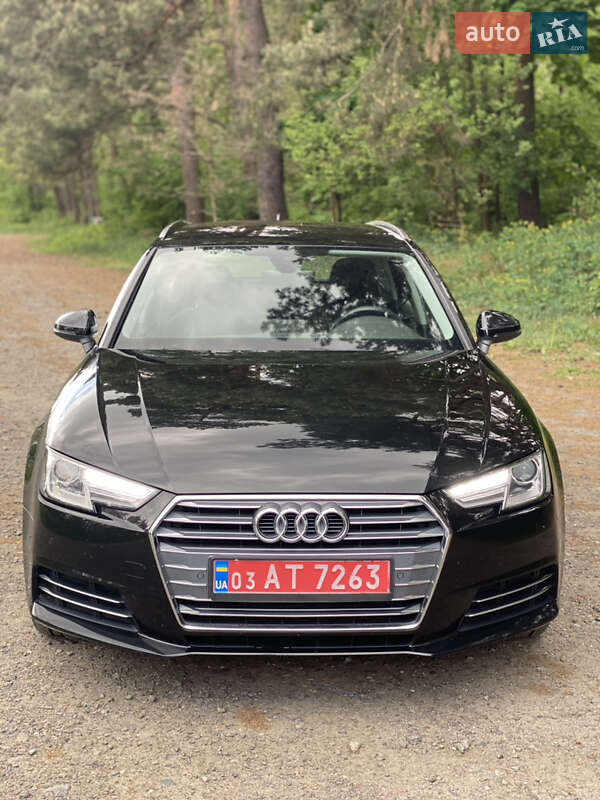 Універсал Audi A4 2017 в Володимирі