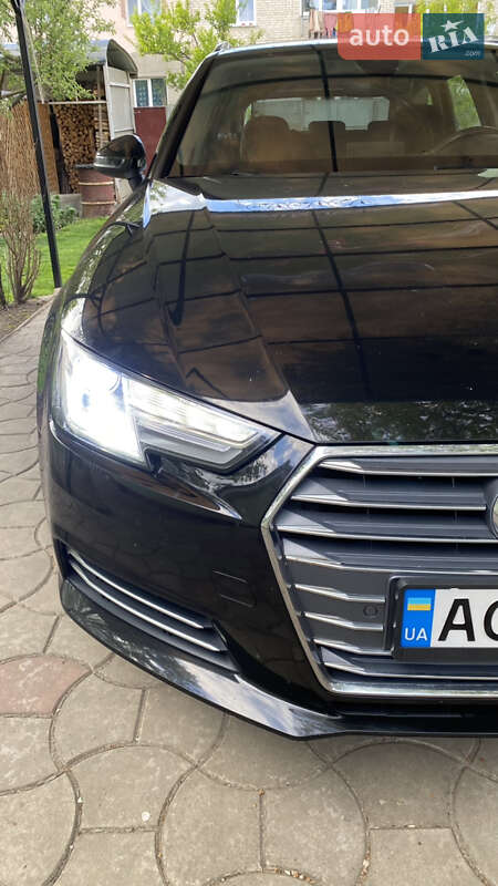 Універсал Audi A4 2017 в Володимирі