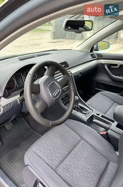 Седан Audi A4 2005 в 