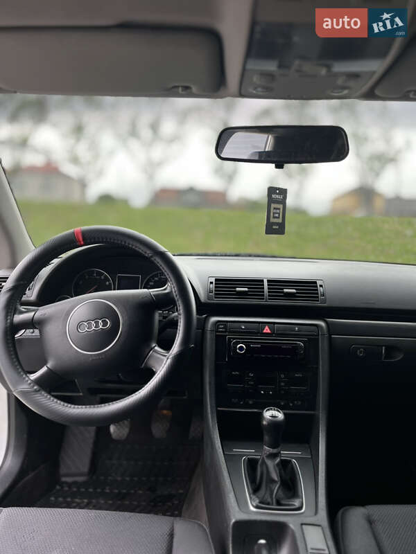 Універсал Audi A4 2001 в Івано-Франківську