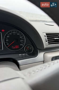 Седан Audi A4 2006 в 