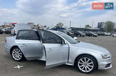 Седан Audi A4 2013 в 