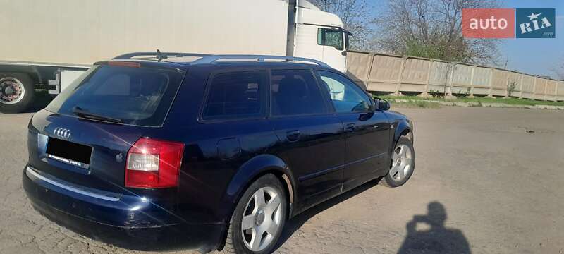 Універсал Audi A4 2004 в Умані