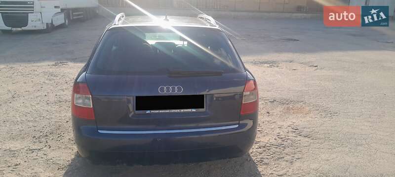 Універсал Audi A4 2004 в Умані