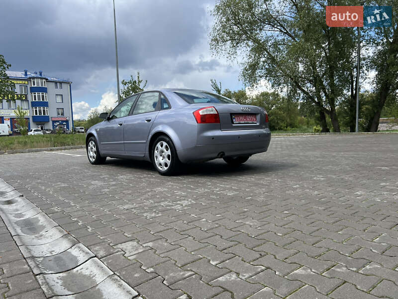 Седан Audi A4 2004 в Хмельницькому
