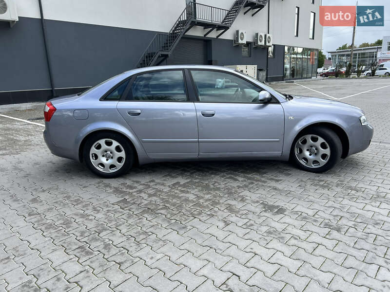 Седан Audi A4 2004 в Хмельницькому