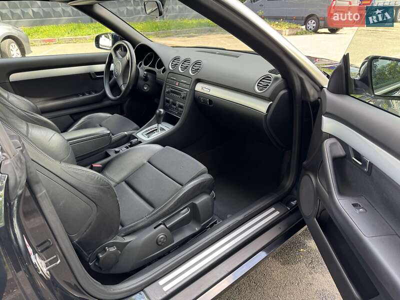 Кабріолет Audi A4 2004 в Києві