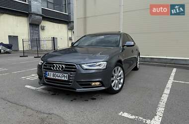 Седан Audi A4 2014 в Києві
