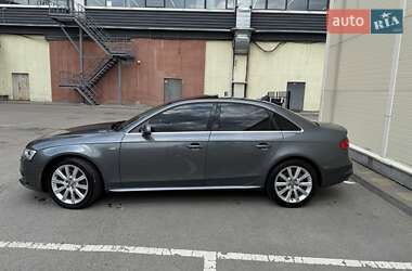 Седан Audi A4 2014 в Києві