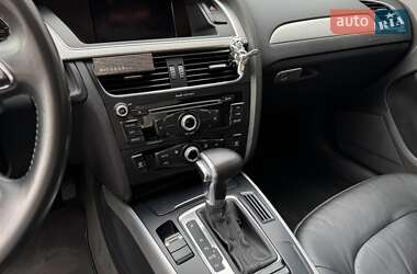 Седан Audi A4 2014 в 