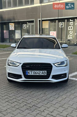 Седан Audi A4 2014 в Ивано-Франковске